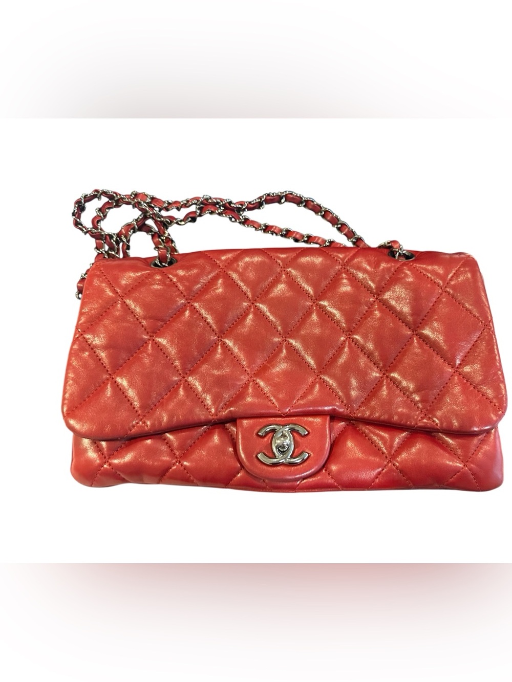 CHANEL Quilted Red Leather Shoulder Bag with Chain Strap